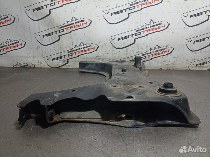 Балка Двигатель подрамник nissan mazda mitsubishi. micra note NV200 tiida tiida latio wingroad. ygnz