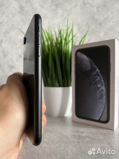 iPhone Xr 128 как новый