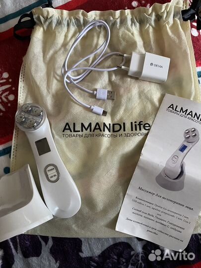 Массажер для лица микротоковый (RF лифтинг)