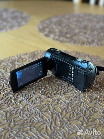 Видеокамера Samsung Schneider kreuznach HMX-H320BP