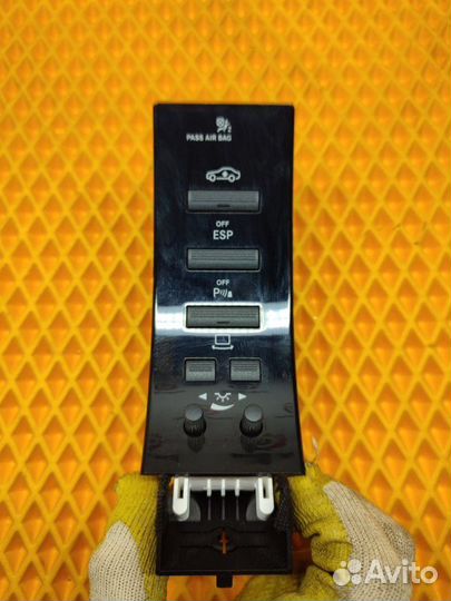 Блок кнопок Mercedes S W221 3.5 M272 2009