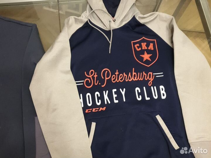 Кофта на мальчика S