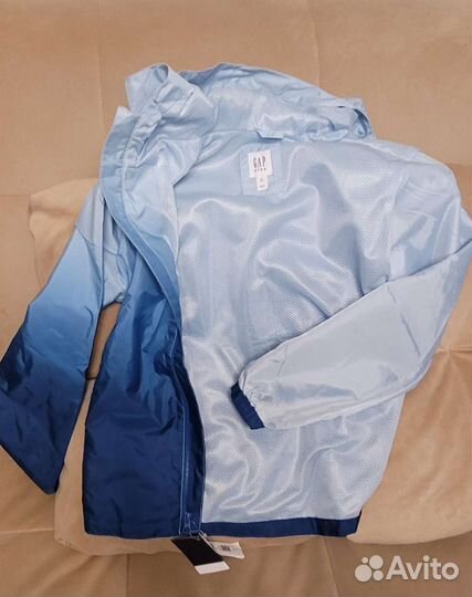 Ветровка Gap новая для мальчика