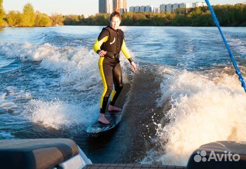 Вейксёрф за катером, вейкборд, электрофоил