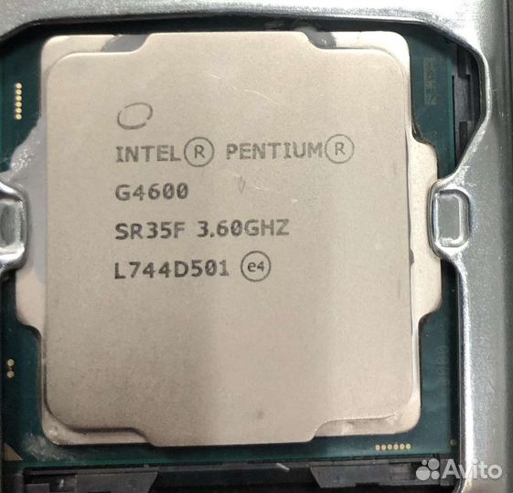 Процессор Pentium G4600 (4 потока по 3,6) LGA 1151