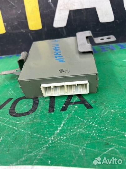 Блок электронный Toyota 4Runner 4 1grfe 2005-2009