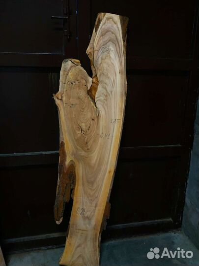 Карагач Кавказский для досочек, подносов, полочкек