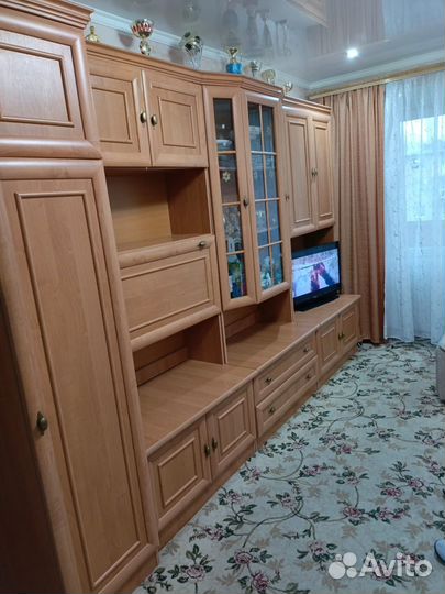 Стенка в гостиную