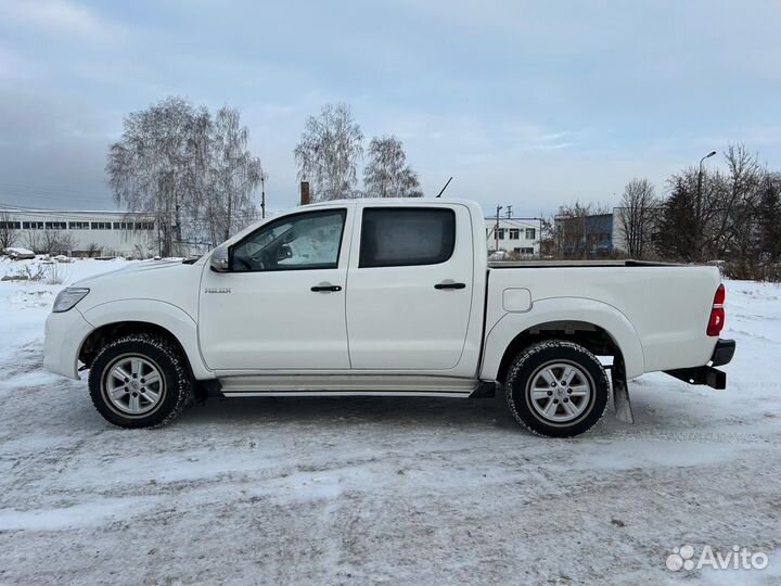 Toyota Hilux 2.5 МТ, 2014, 107 800 км