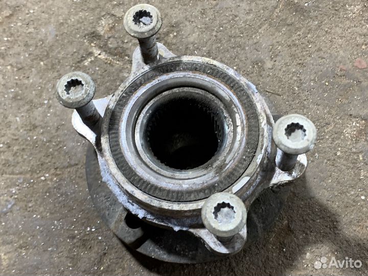 Ступица передняя Audi A7 4G