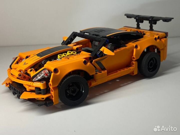 Lego Technic 42093 Corvette