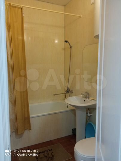 Комната 48 м² в 2-к., 1/2 эт.