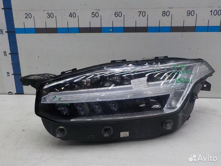 Фара левая Volvo XC90