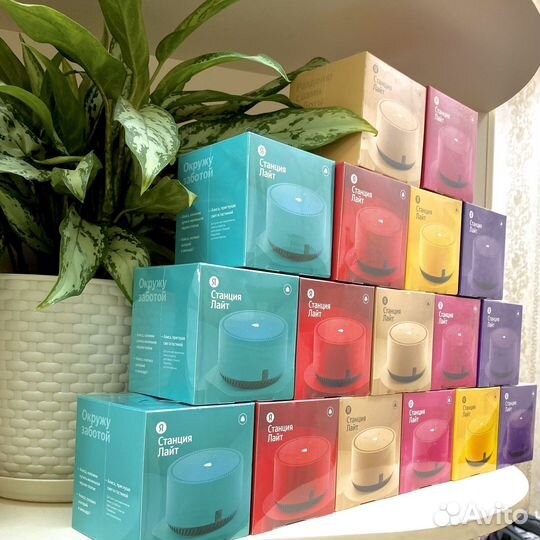 Hoвая колонка Яндекс станция лайт с Алисой