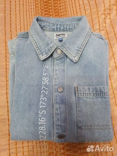 Джинсовая рубашка