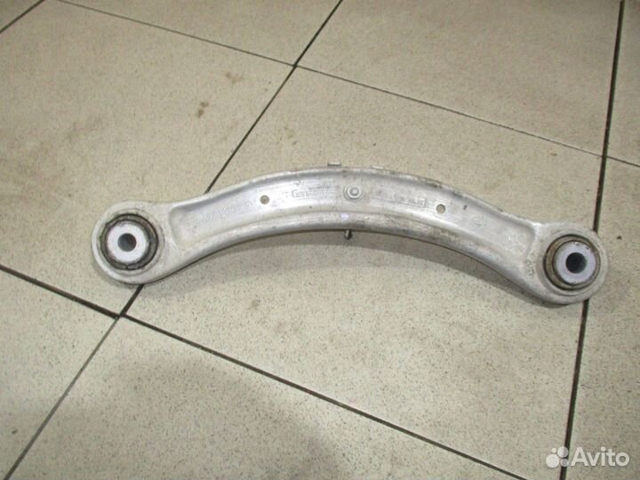 Рычаг задний верхний VW Touareg 2 (7P)