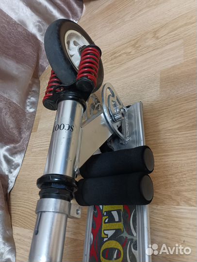 Детский железный складной самокат