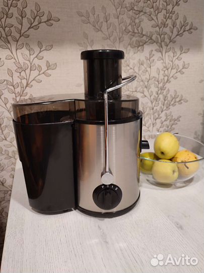 Соковыжималка в отличном состоянии