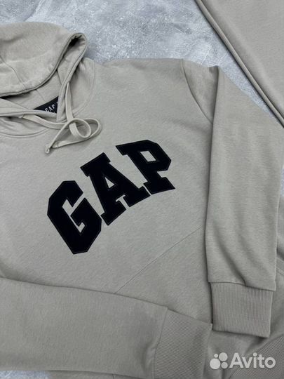 Спортивный костюм Gap