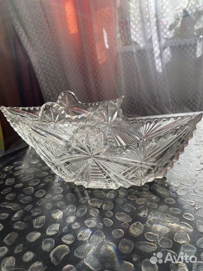 Хрустальная ваза, ладья