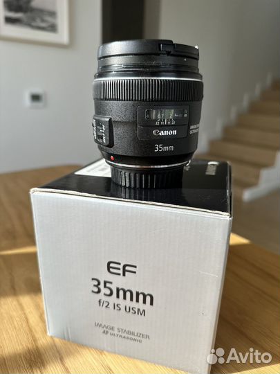 Объектив Canon EF 35mm f/2 IS USM