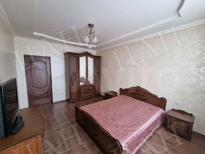 1-к. квартира, 41,9 м², 1/3 эт.