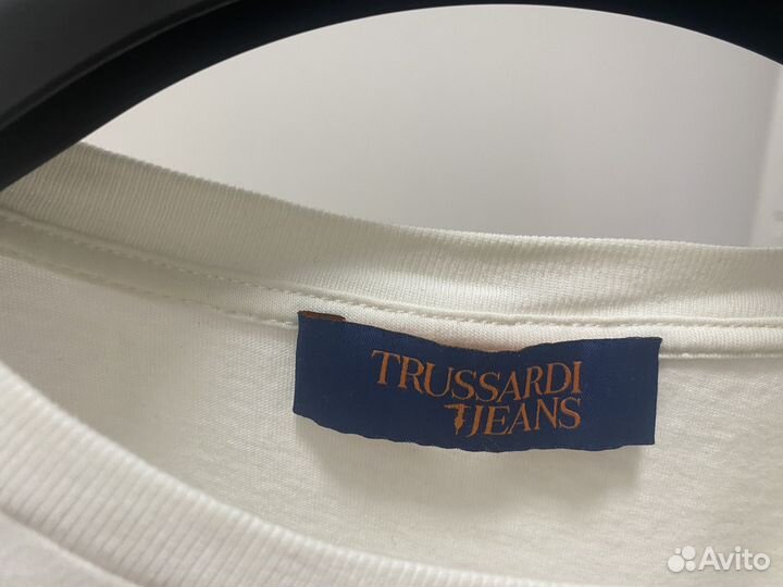 Лонглив Trussardi
