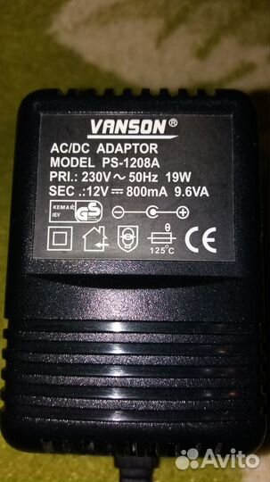 Зу Vanson V-2299 (AA, AAA, C, D, 9-вольт блок)
