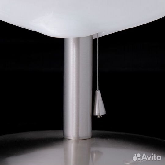 Лампа настольная серии Palene P, 22 x 40 x 51 см