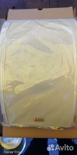 Динамик настенный