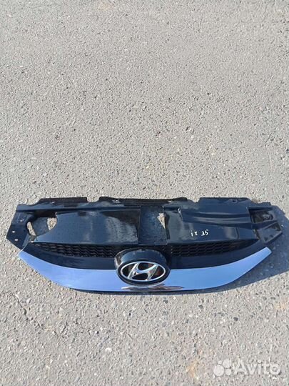 Решетка радиатора Hyundai ix 35