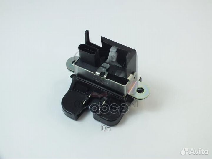 Замок крышки багажника VW Golf 03/Passat