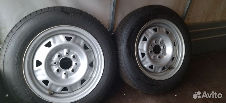 Продам 2 колеса