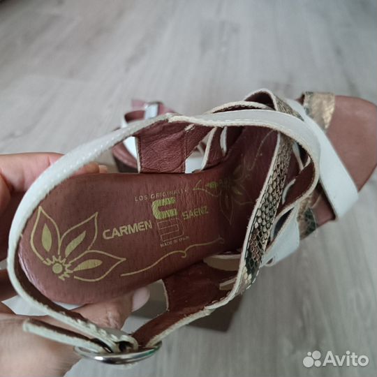 Босоножки женские 38