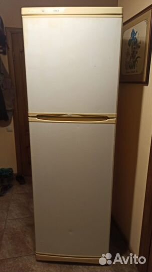 Холодильник Stinol 110 ER