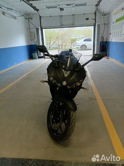 Продам yamaha r3