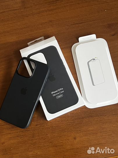 Чехол Apple iPhone 13 Pro Silicone Case MagSafe