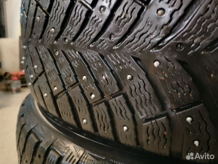 Michelin X-ICE NORTH 4 SUV ZP 225/60 R18