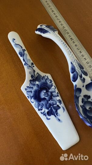 Ложка для торта и большая ложка Гжель