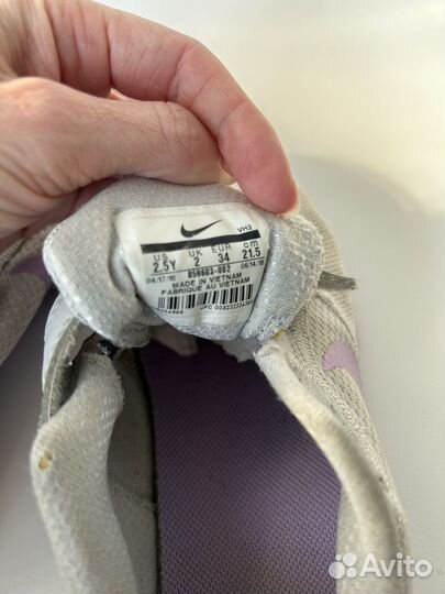 Кроссовки nike 34