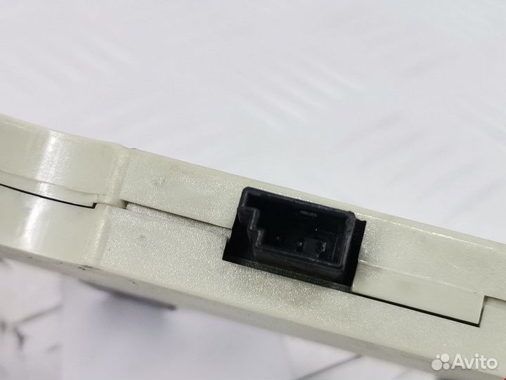 Усилитель антенны для BMW 5-Series (E39)