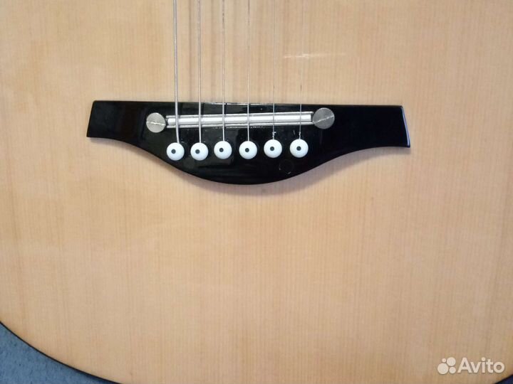 Акустическая гитара hohner