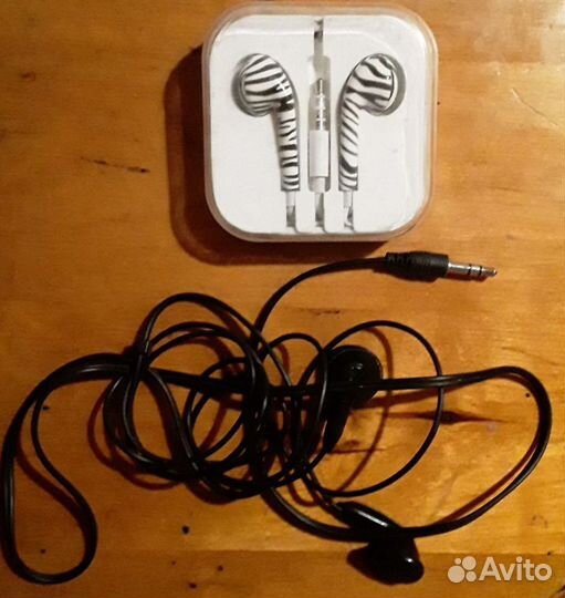 Наушники Проводные
