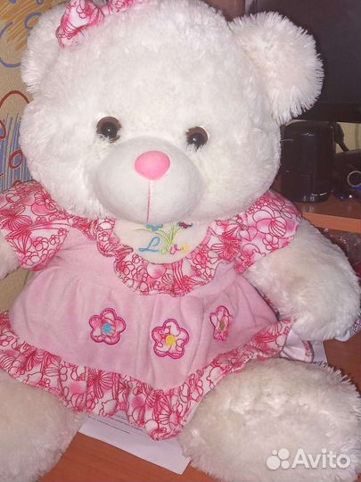 Плюшевый медведь