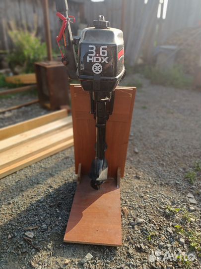 Лодку, мотор на лодку