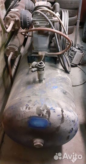 Компрессор