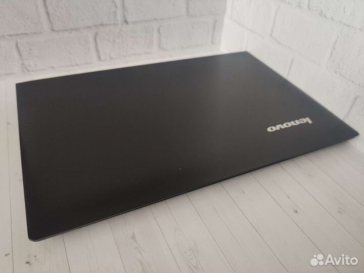 Ноутбук Lenovo AMD A8/8750m 2гб/Озу 8гб/SSD