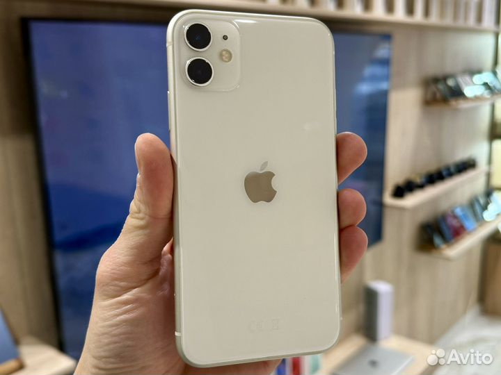 iPhone 11, 128 ГБ