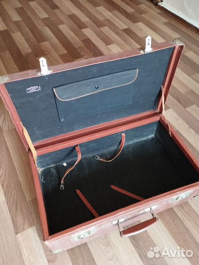 Продам 2 старых чемодана времён СССР 50-е годы