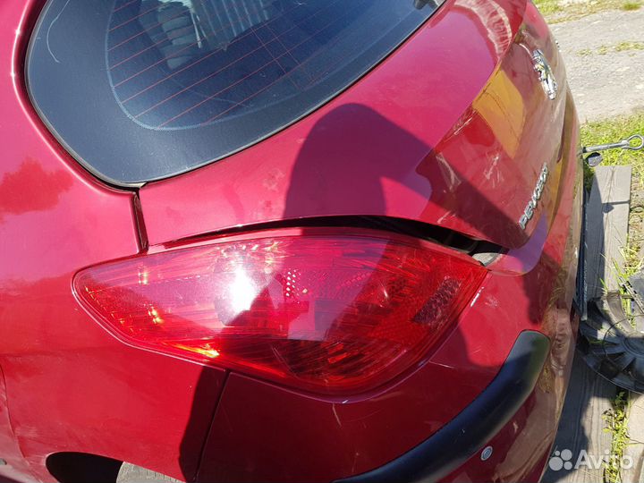 Пежо 308 АКПП 120лс на запчасти